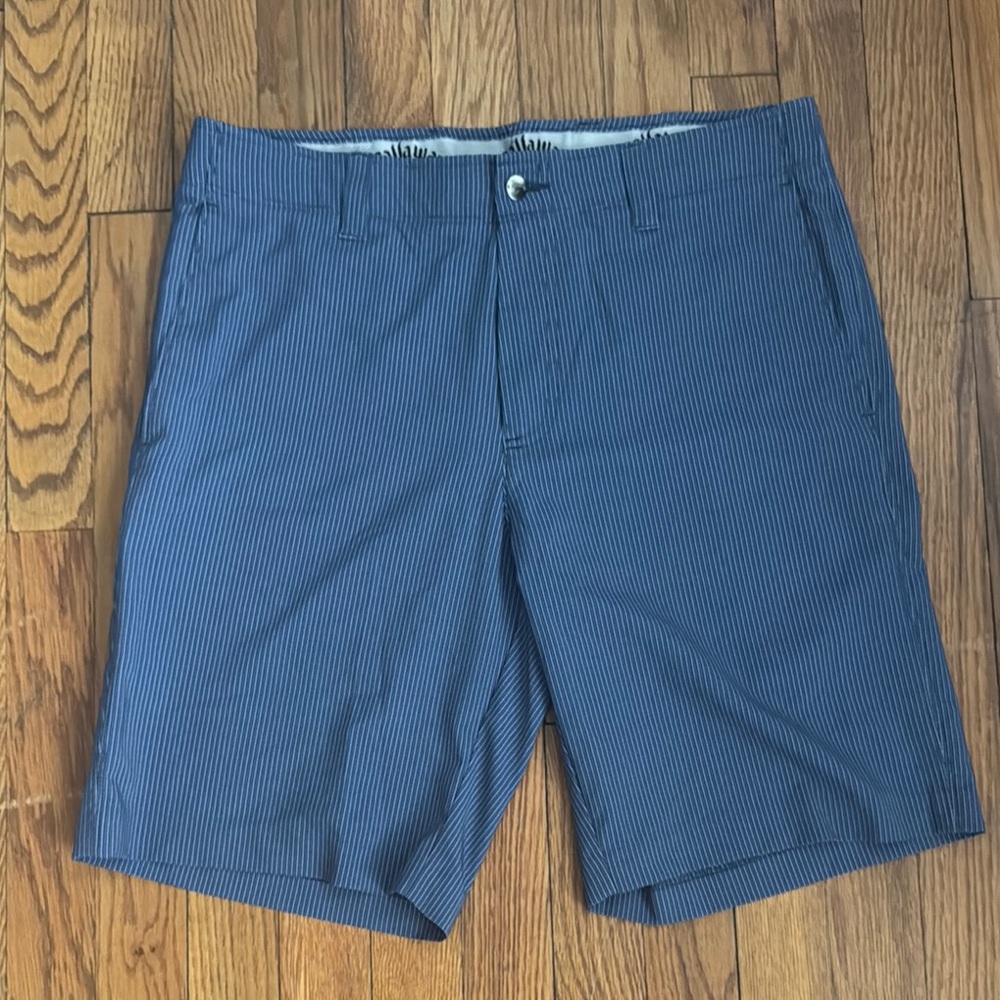 Callaway Men's Blue Striped Golf Shorts, Size 32.
